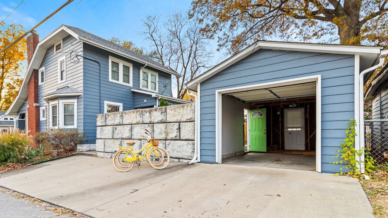 Photo of Outdoor in Jeffersonville