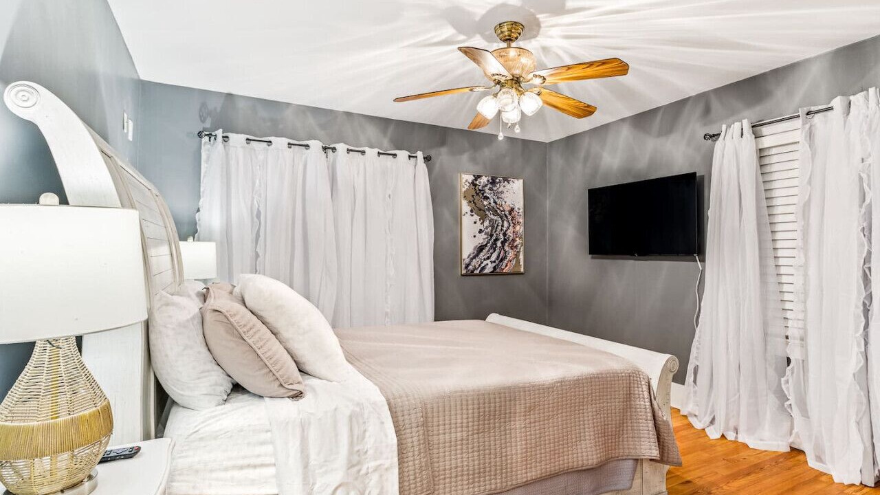 Photo of Bedroom in Jeffersonville