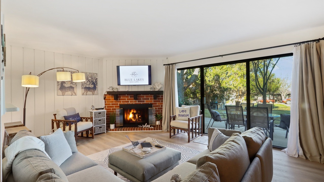 Photo of Livingroom in Lake Geneva