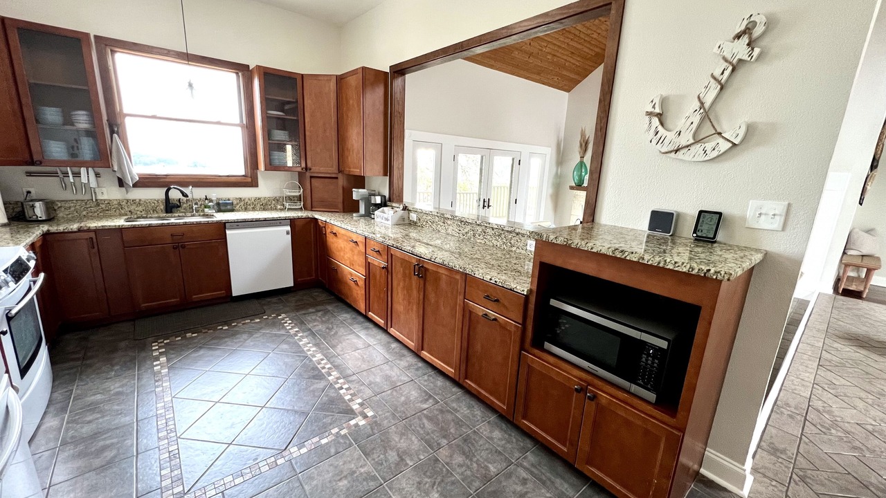 Photo of Kitchen in Bandera