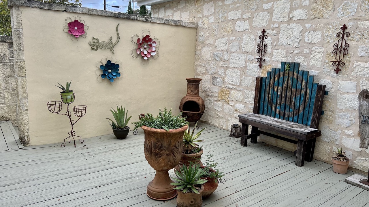 Photo of Patio Balcony in Bandera