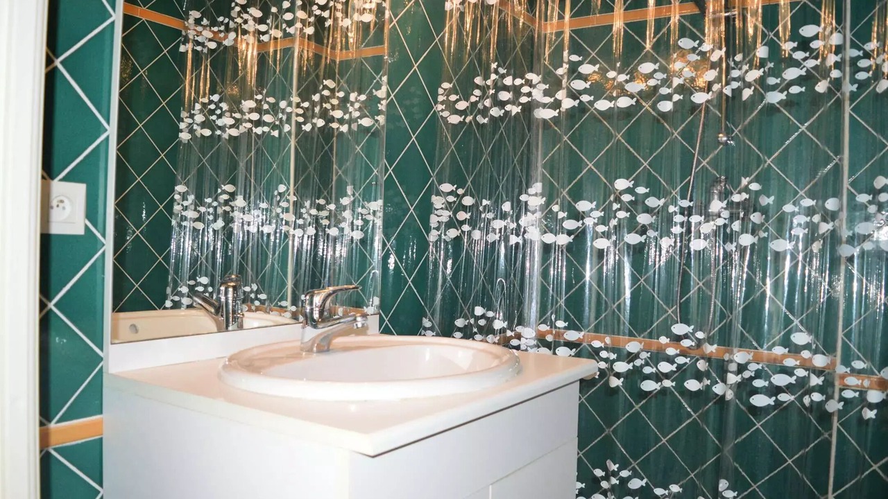 Photo of Bathroom in Banyuls-sur-Mer