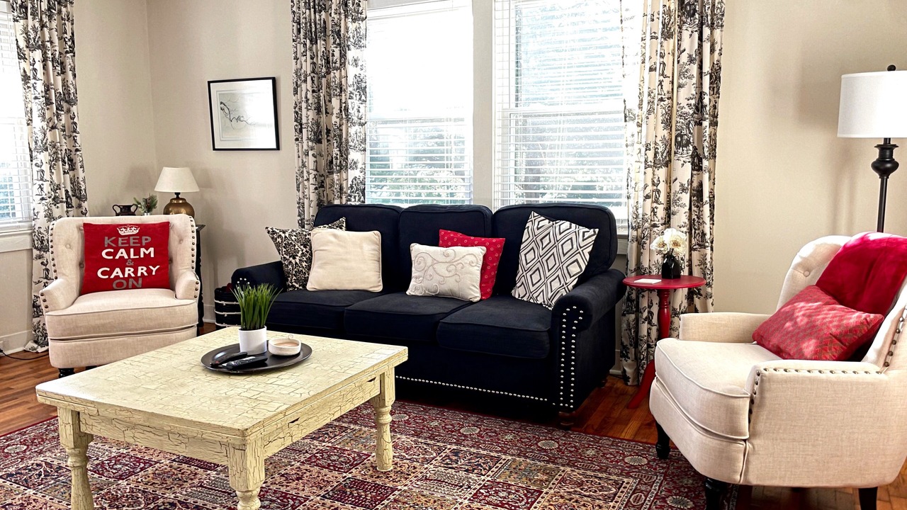Photo of Livingroom in Wake Forest