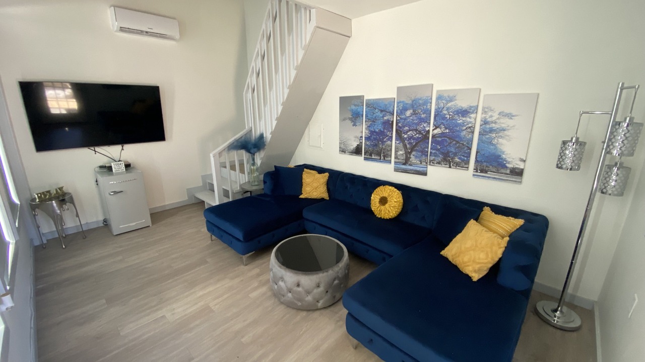 Photo of Livingroom in Mountain View