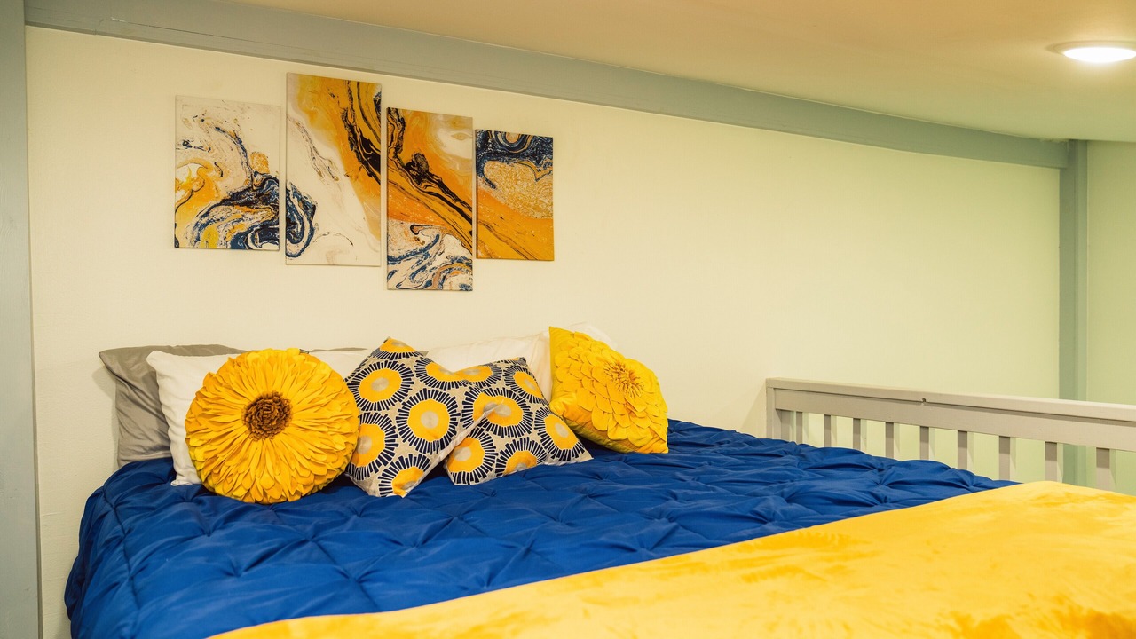 Photo of Bedroom in Mountain View