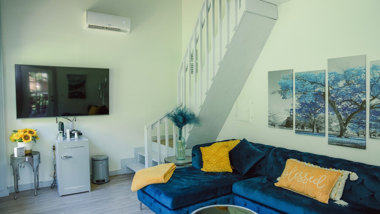 Photo of Livingroom in Mountain View