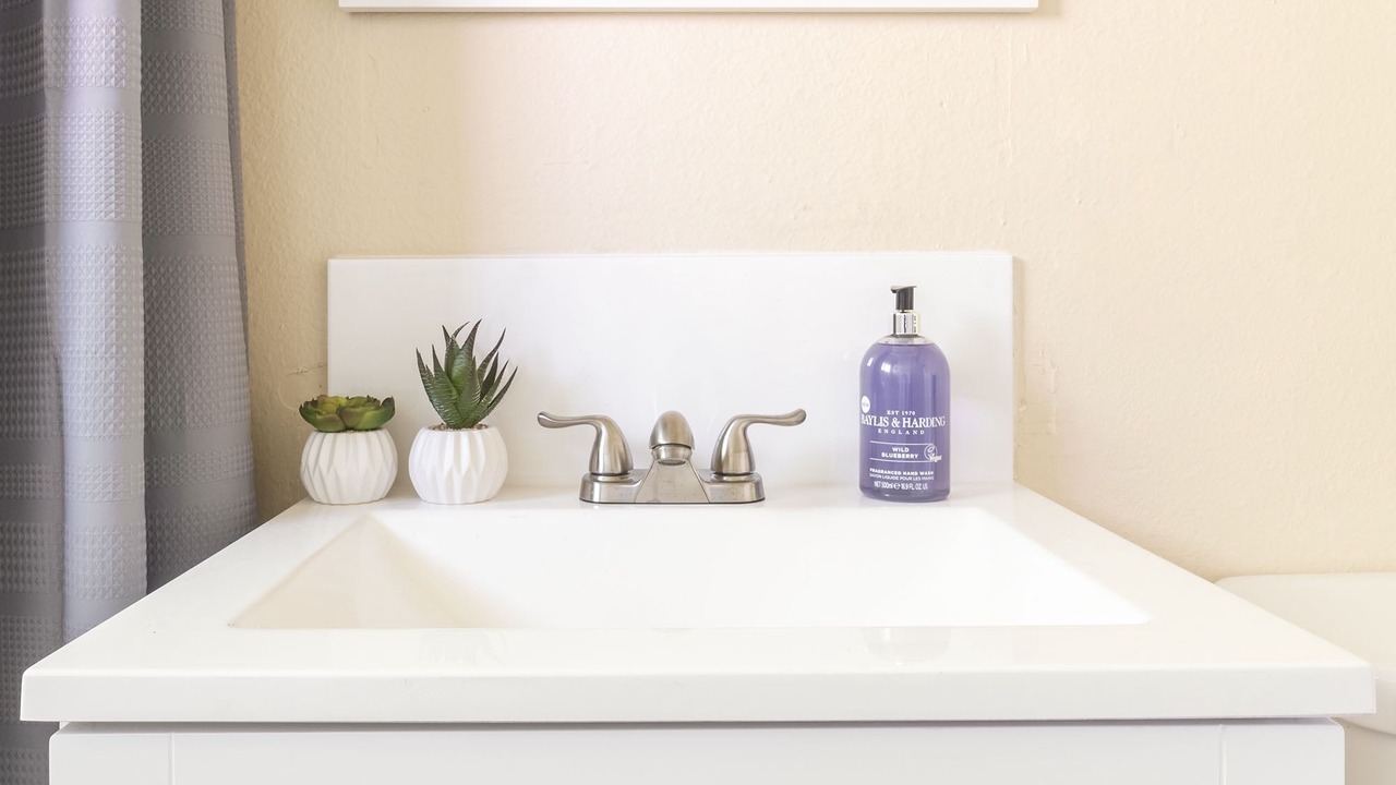 Photo of Bathroom in Education Hill