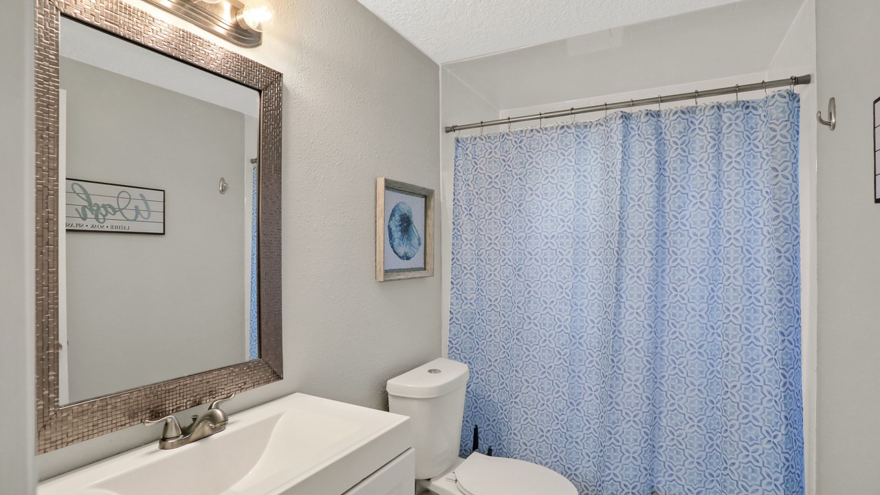 Photo of Bathroom in Orange Park
