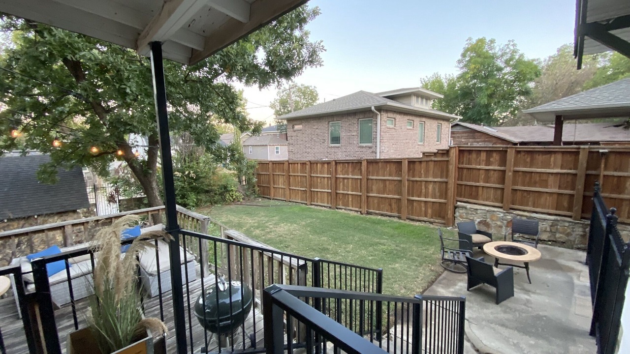 Photo of Patio Balcony in Fort Worth