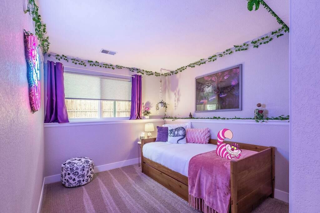Photo of Bedroom in Roxborough