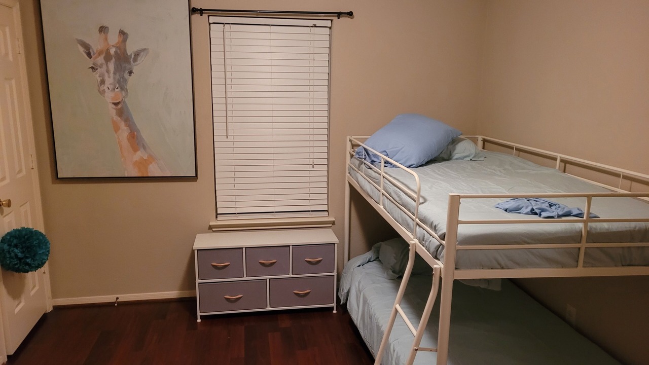 Photo of Bedroom in Atascocita
