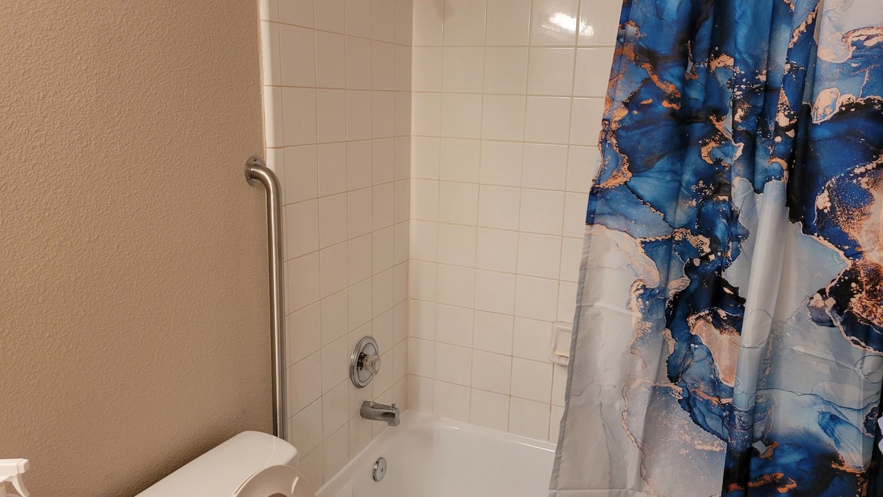 Photo of Bathroom in Atascocita