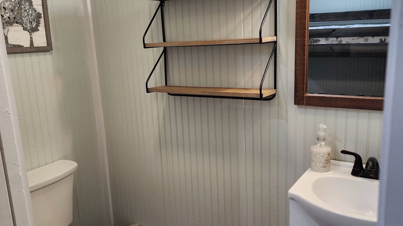 Photo of Bathroom in Skiatook