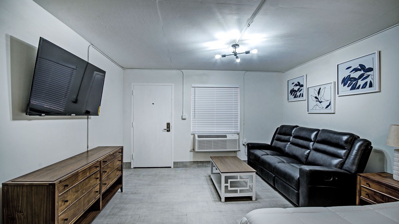 Photo of Livingroom in Greater Belhaven