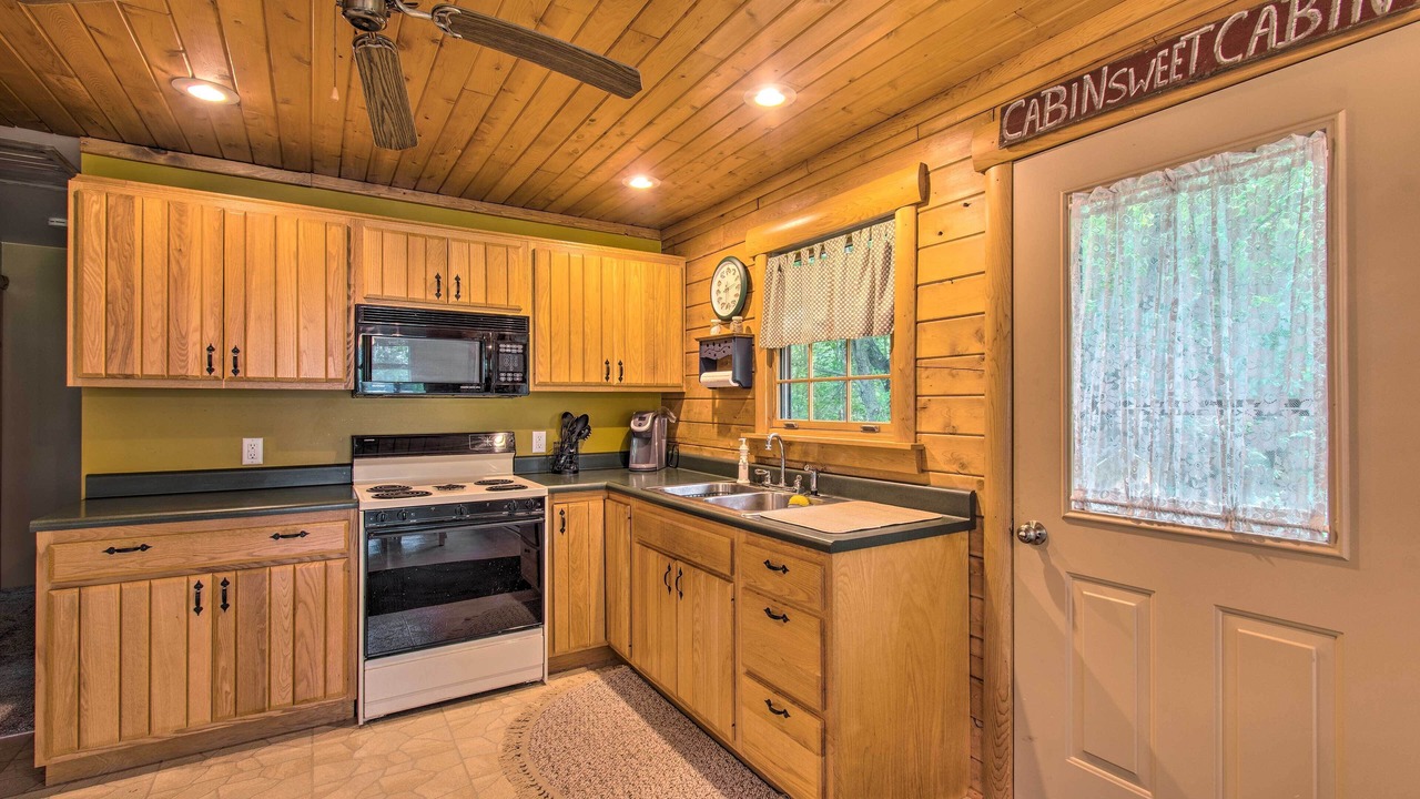 Photo of Kitchen in Camp Grove