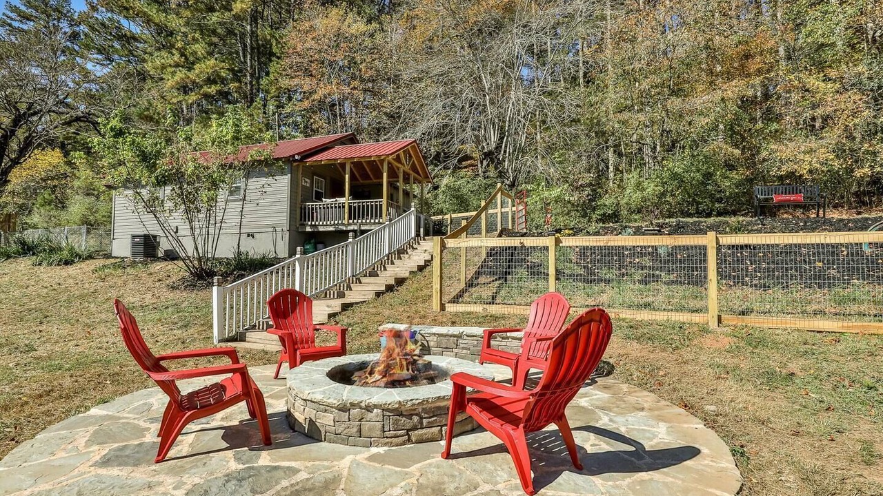 Photo of Others in Ellijay