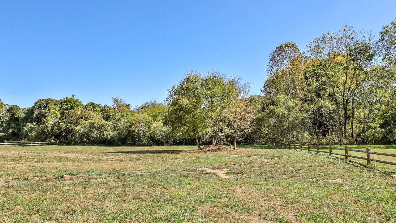 Photo of Others in Ellijay