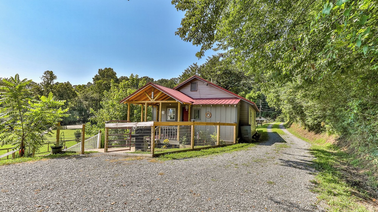 Photo of Others in Ellijay