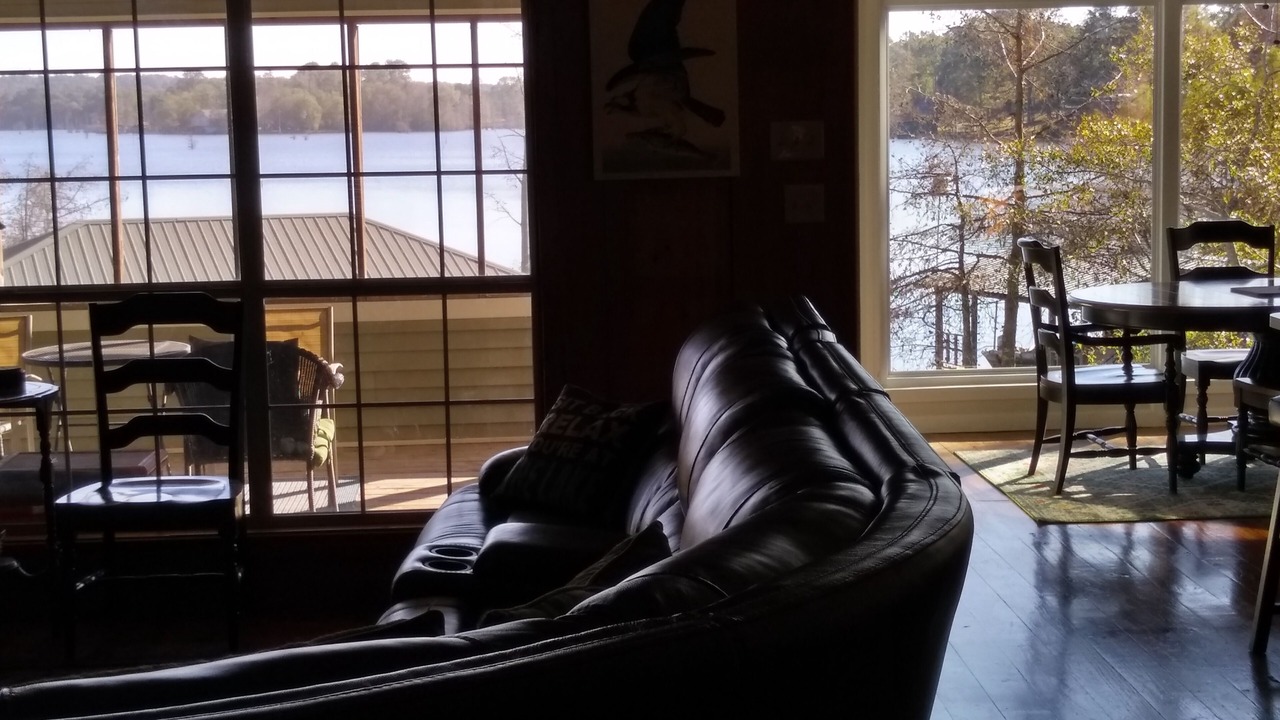 Photo of Livingroom in Bernice