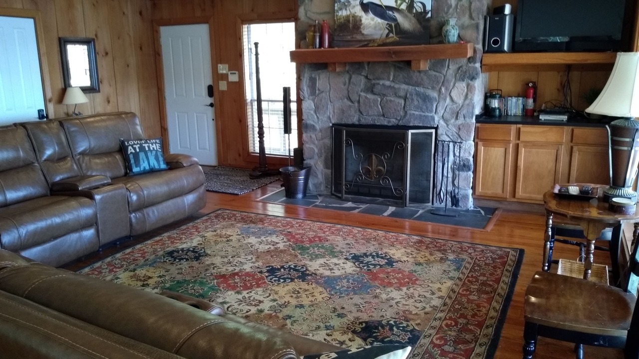 Photo of Livingroom in Bernice