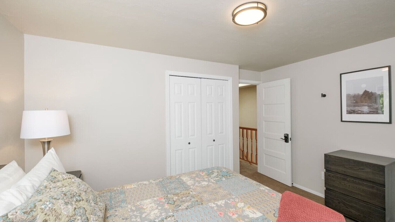 Photo of Bedroom in Corvallis