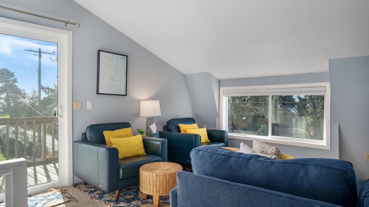 Photo of Livingroom in Otter Rock