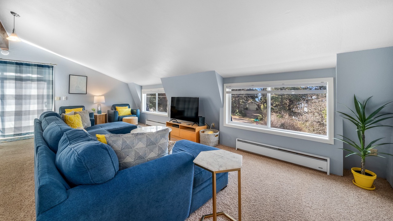 Photo of Livingroom in Otter Rock