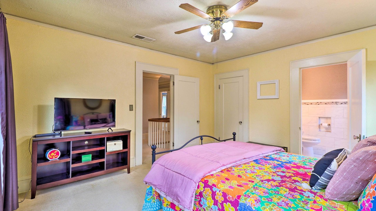 Photo of Bedroom in Corsicana