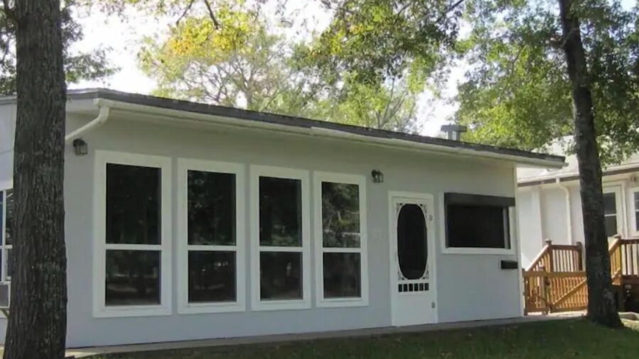 Photo of Others in Robertson County