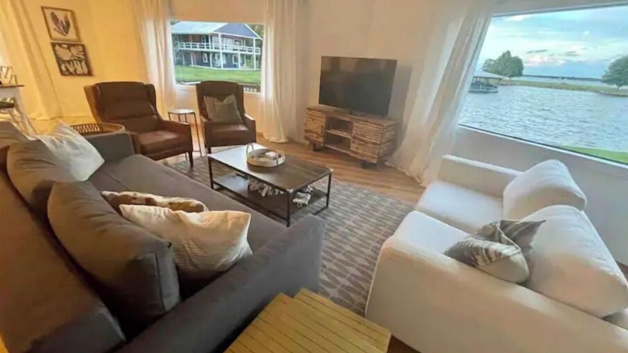 Photo of Bedroom in Robertson County