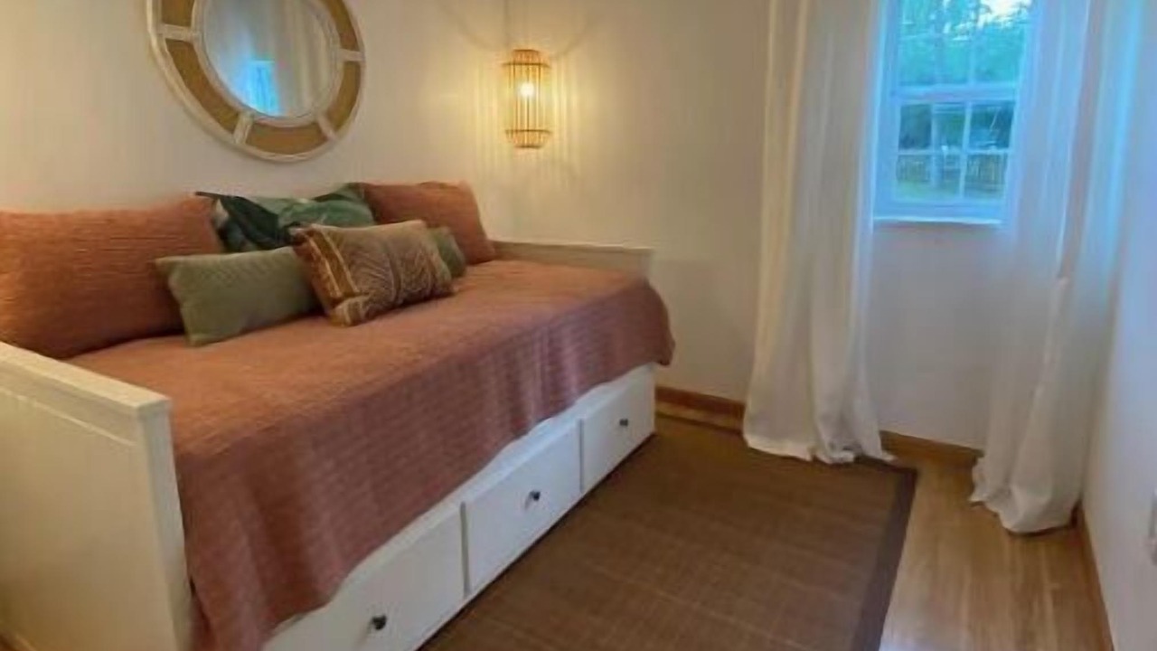 Photo of Bedroom in Robertson County