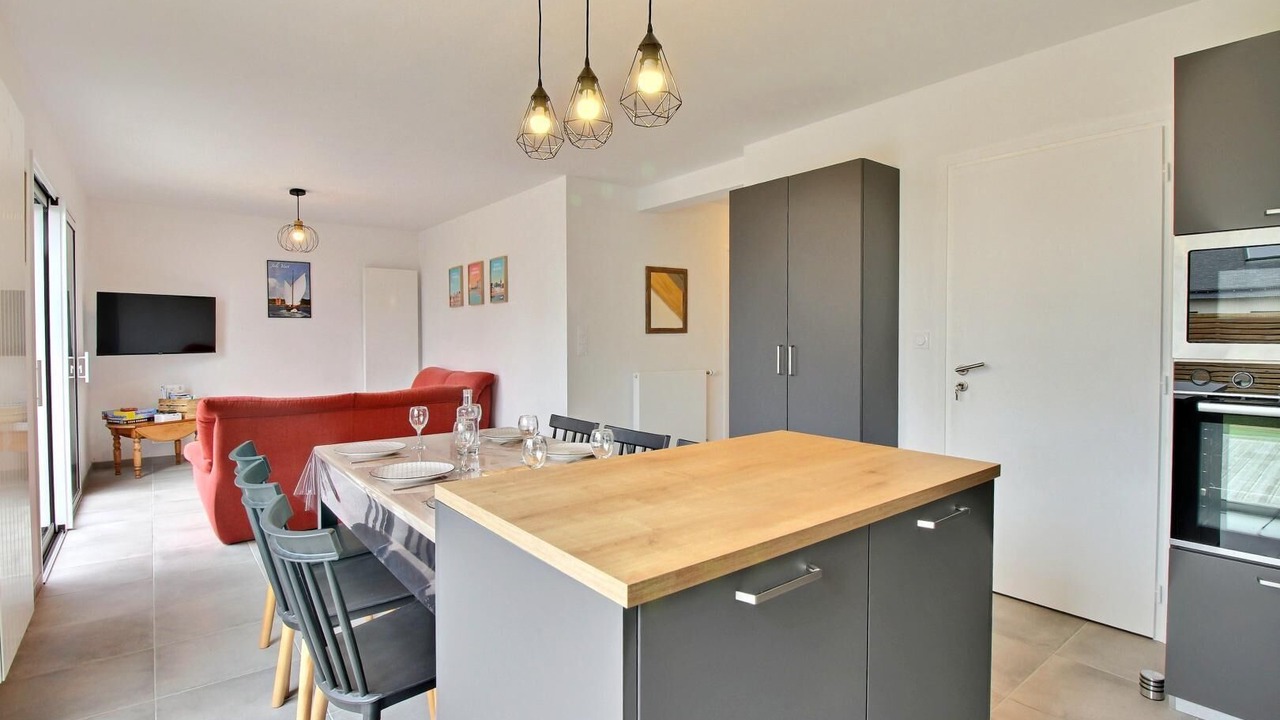 Photo of Others in Sene