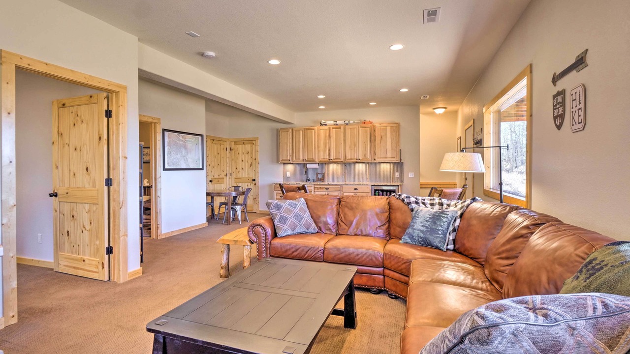 Photo of Livingroom in Indian Mountain