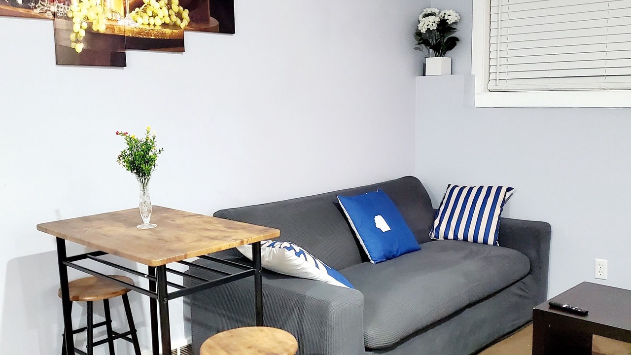 Photo of Livingroom in Calgary