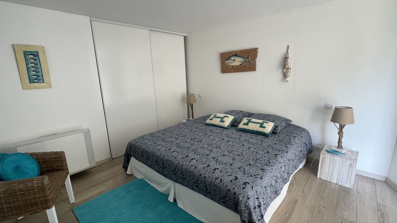 Photo of Bedroom in Biot