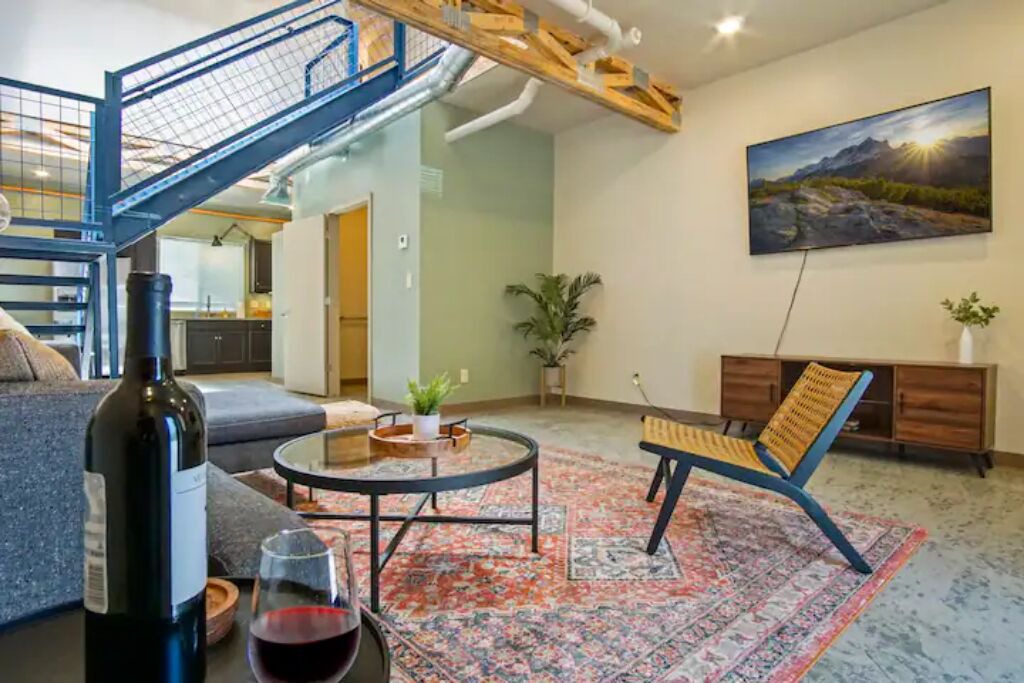 Photo of Livingroom in Central Oklahoma City