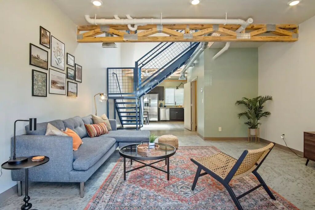 Photo of Livingroom in Central Oklahoma City