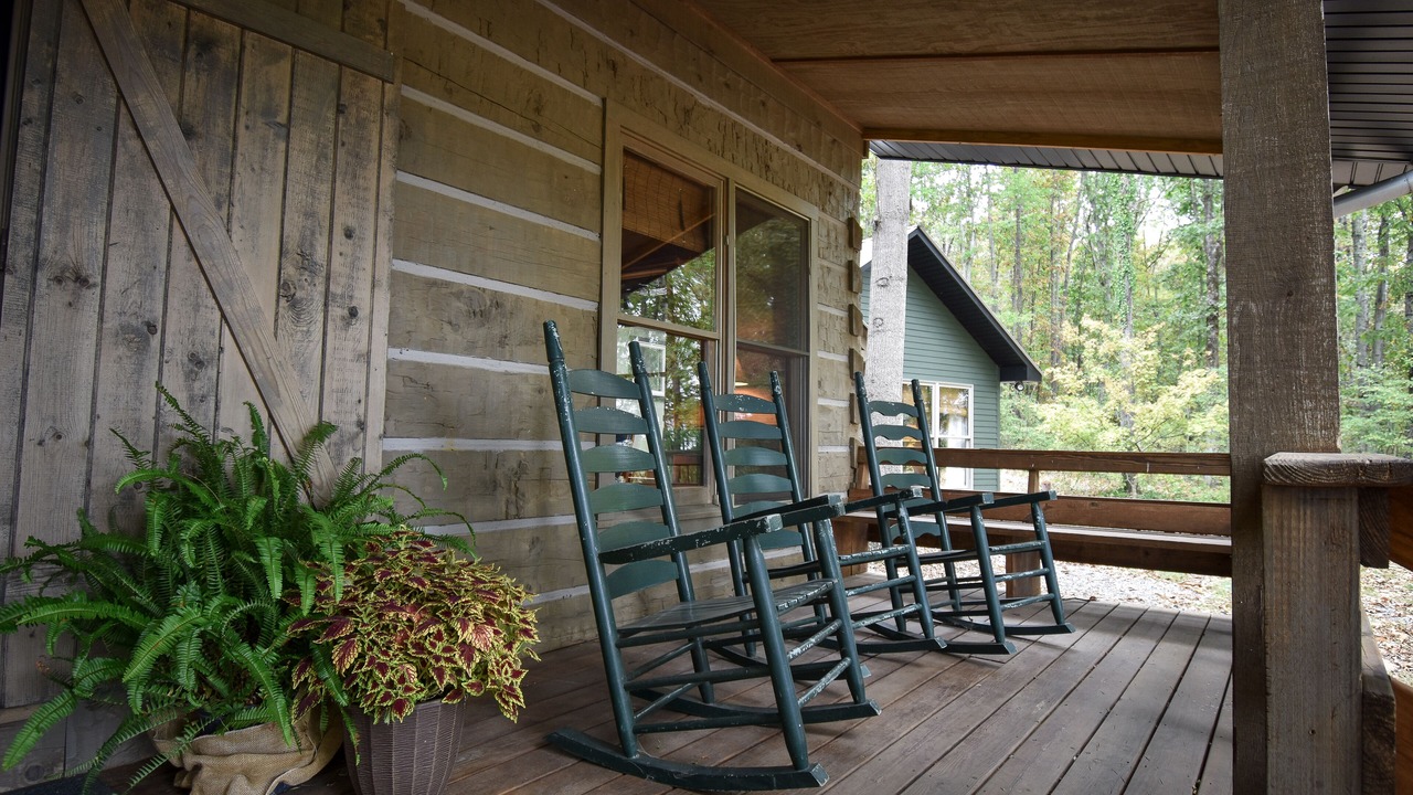 Photo of Patio Balcony in Etowah