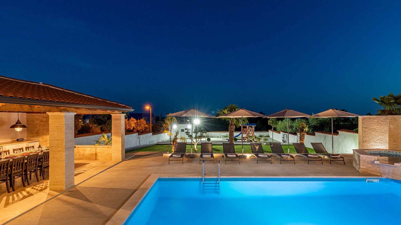 Photo of Outdoor in Buici