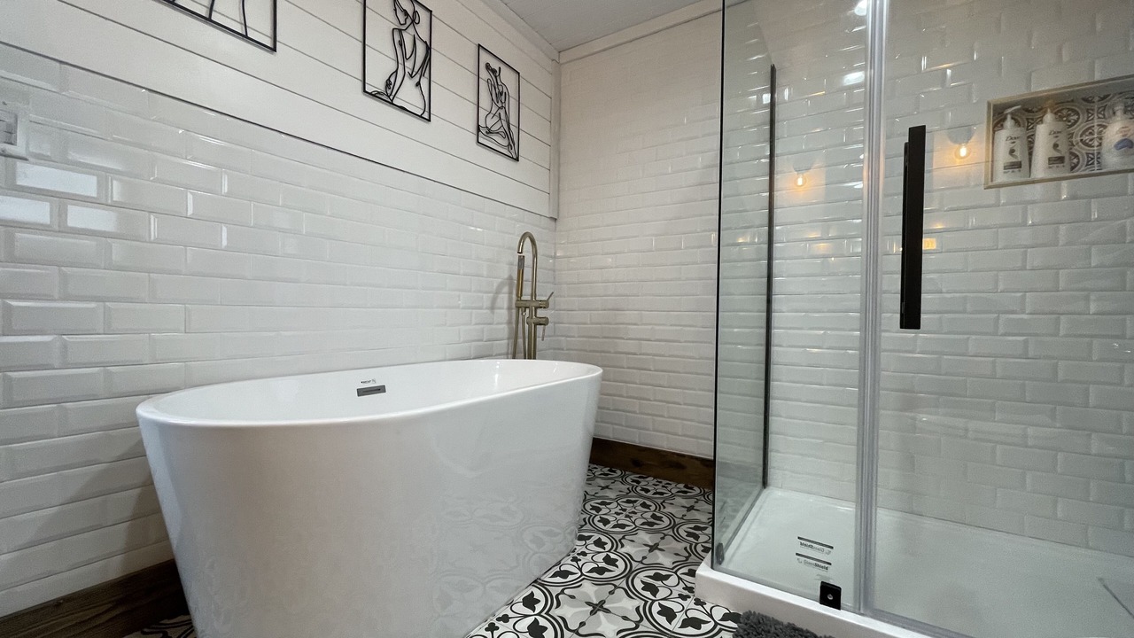 Photo of Bathroom in Battle Ground