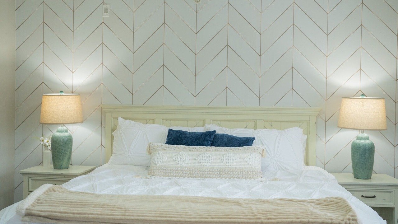 Photo of Bedroom in Northlake