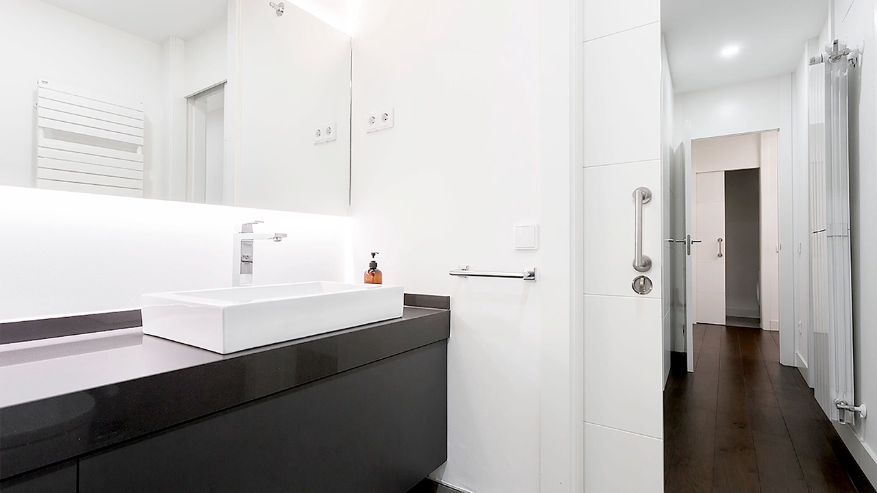Photo of Bathroom in Jeronimos