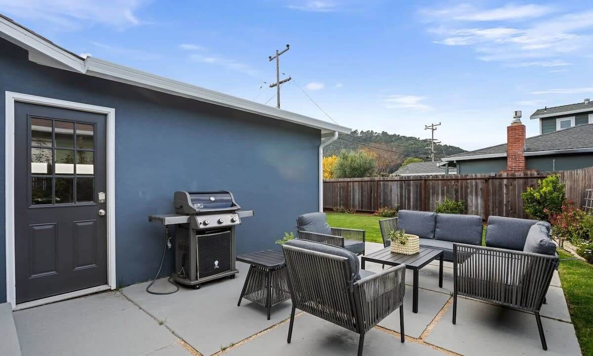 Photo of Outdoor in Linda Mar