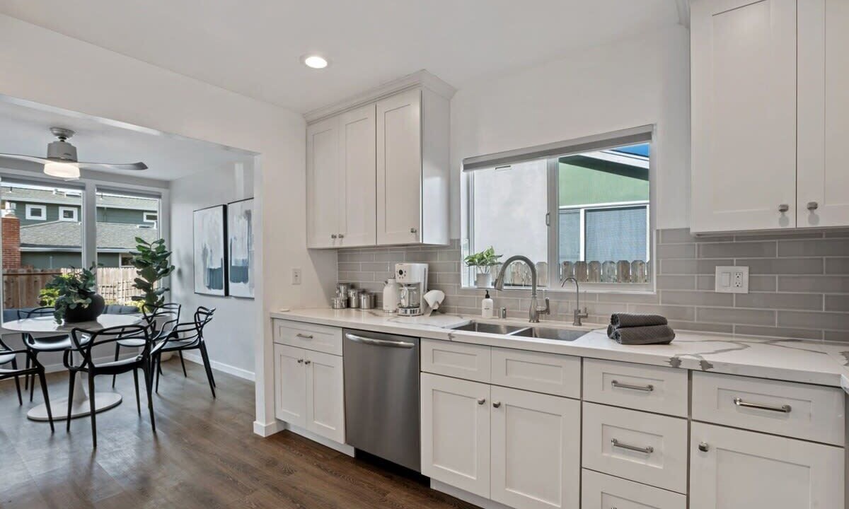 Photo of Kitchen in Linda Mar