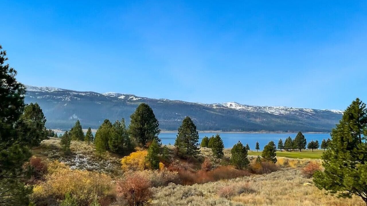 Photo of Others in Cascade