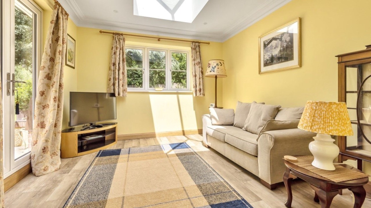 Photo of Livingroom in Pulborough