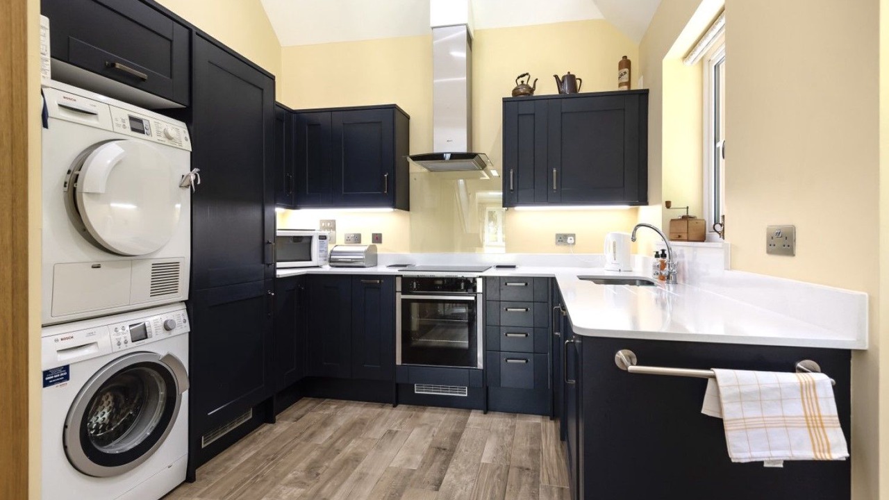 Photo of Kitchen in Pulborough