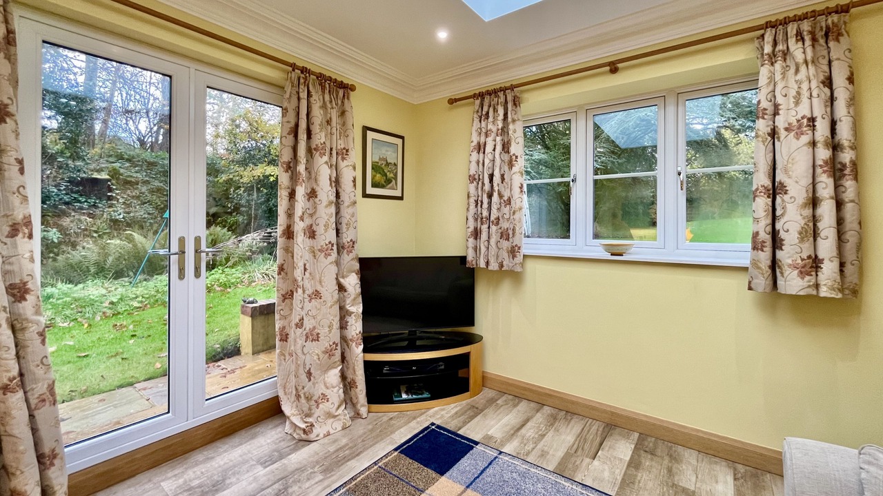 Photo of Livingroom in Pulborough