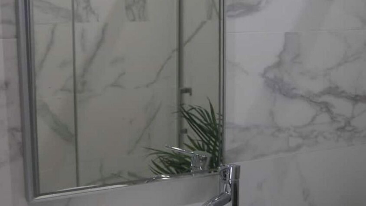 Photo of Bathroom in Suresnes