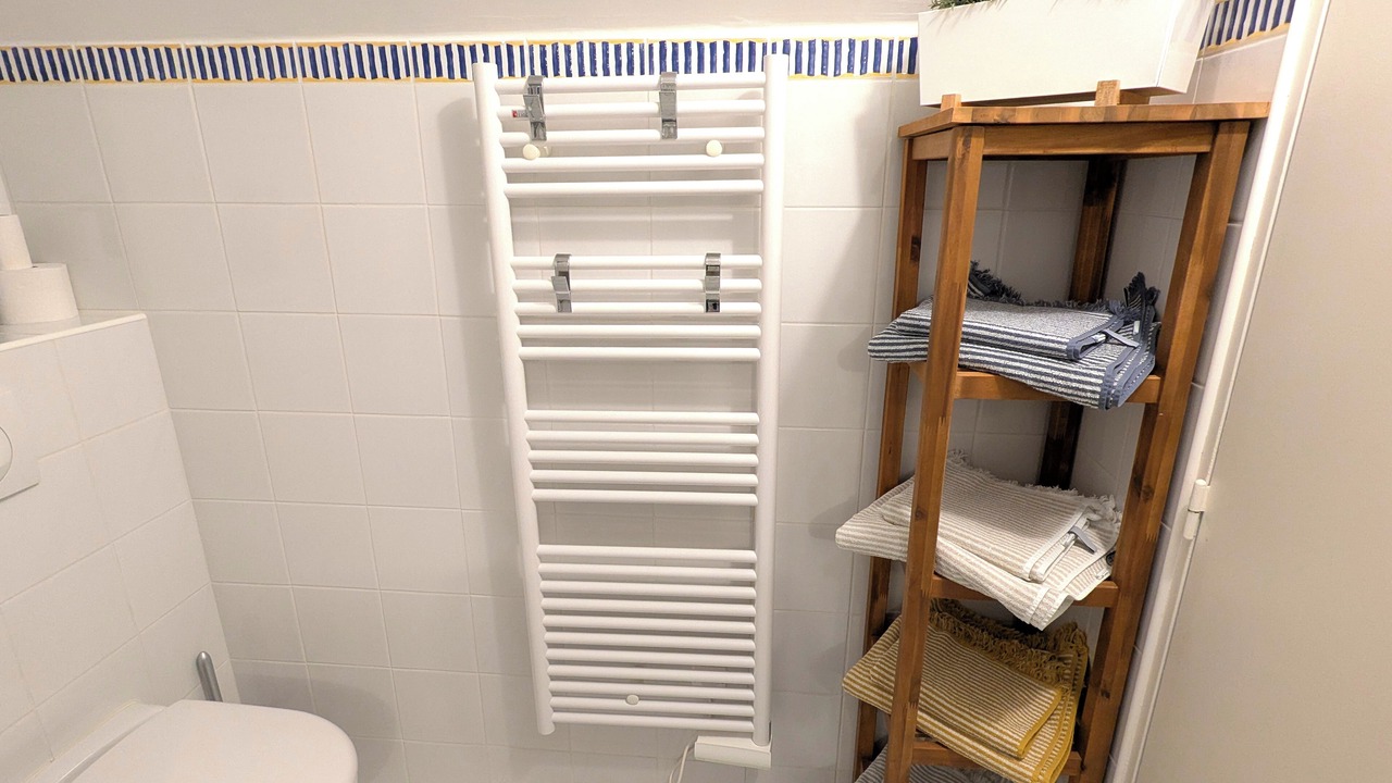 Photo of Bathroom in Carolles